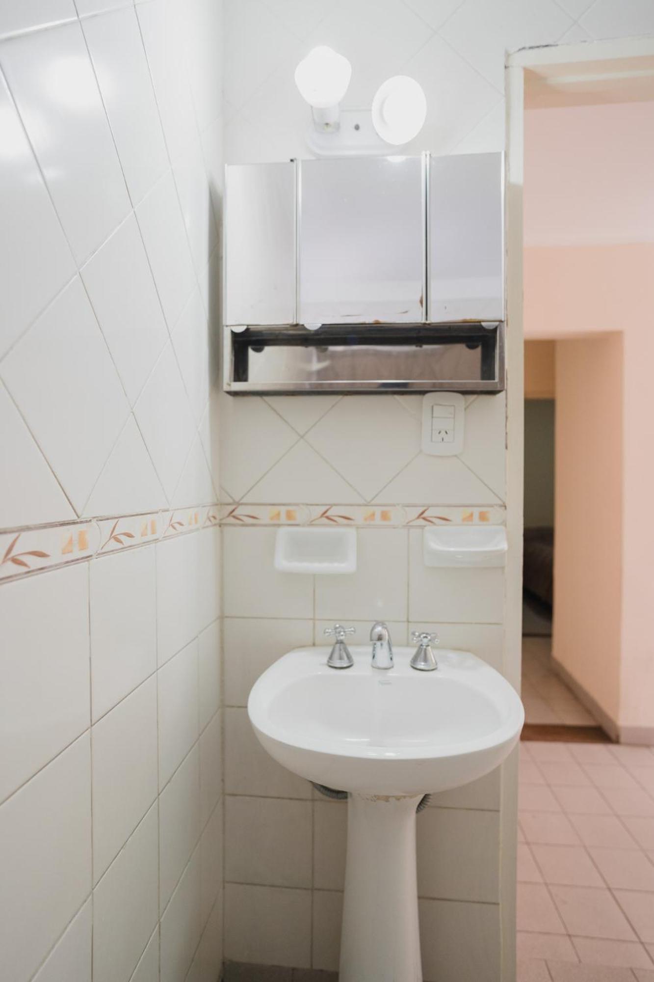 Deptos Dean Funes 45 Centro Apartment *